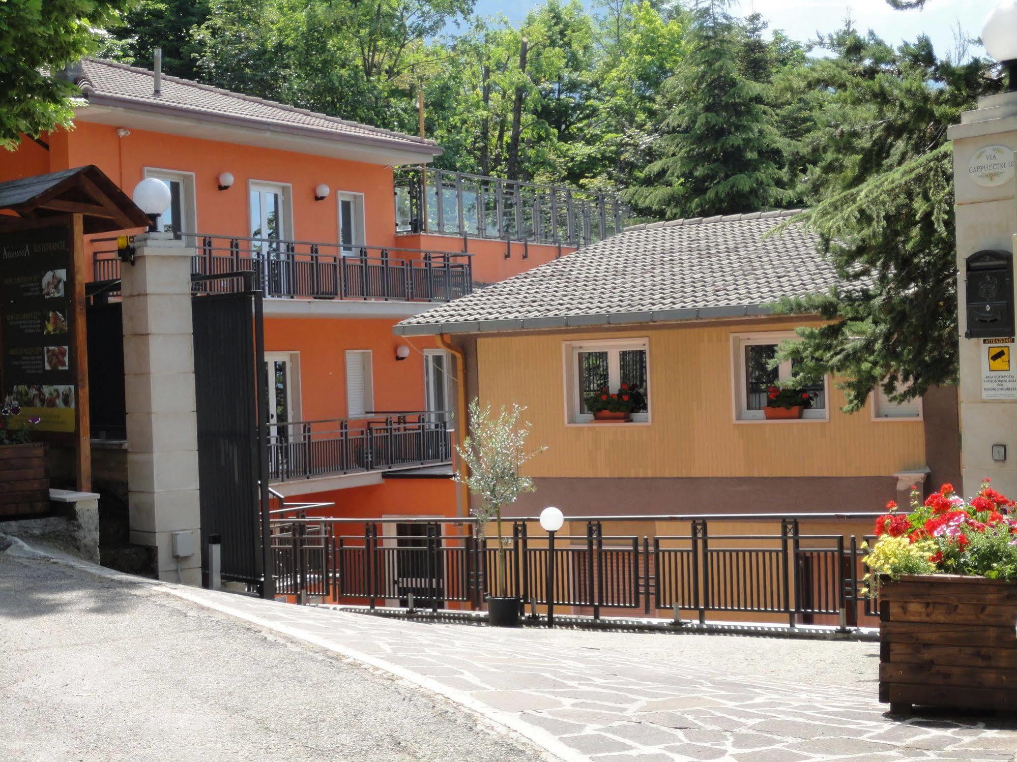 Hotel Arimannia Caramanico Terme Exterior photo